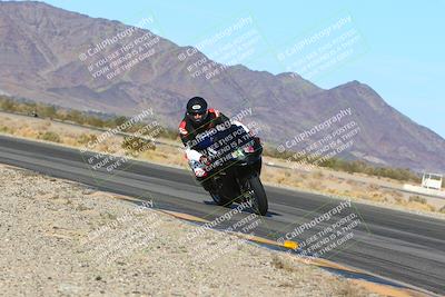 media/Jan-13-2024-SoCal Trackdays (Sat) [[9c032fe5aa]]/Turn 14 Inside (150pm)/